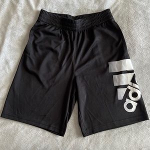 NWT Adidas Boys Basketball Shorts Size 10/12